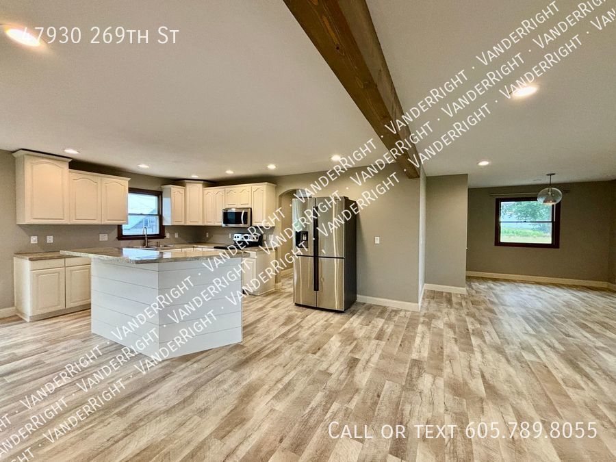 47930 269th St in Sioux Falls, SD - Building Photo