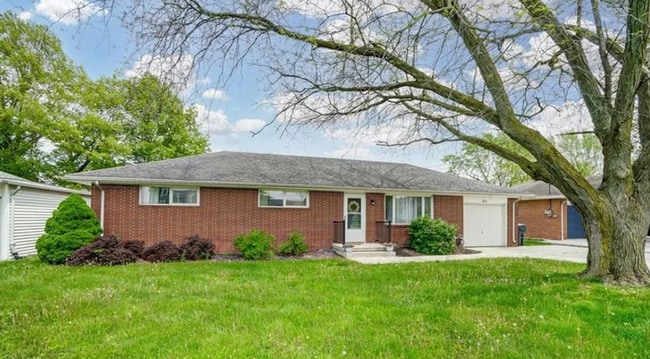 property at 907 Klotz Rd