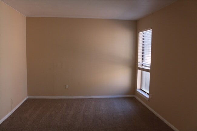 property at 16111 Aspenglenn Dr