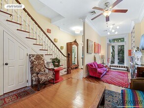 556 Washington Ave in Brooklyn, NY - Building Photo - Building Photo