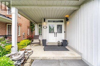 7056 BASKERVILLE Run in Mississauga, ON - Building Photo - Building Photo