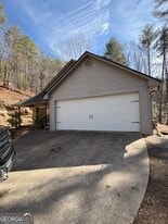 362 Idlywild Ln in Tiger, GA - Building Photo