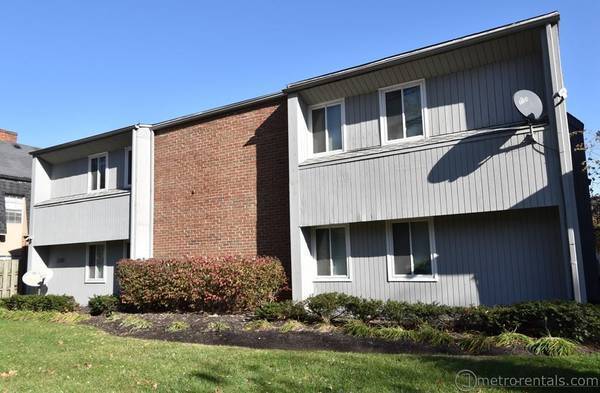 1350 Highland St, Unit F in Columbus, OH - Building Photo