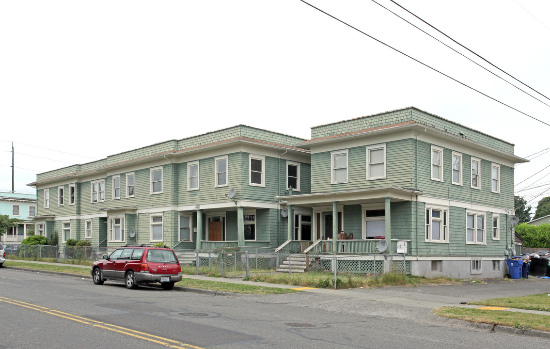 Sheridan Apartments in Tacoma, WA - Foto de edificio