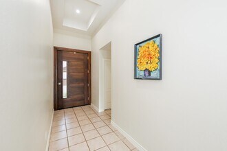 303 Cinnamon Teal Loop in Laredo, TX - Building Photo - Building Photo