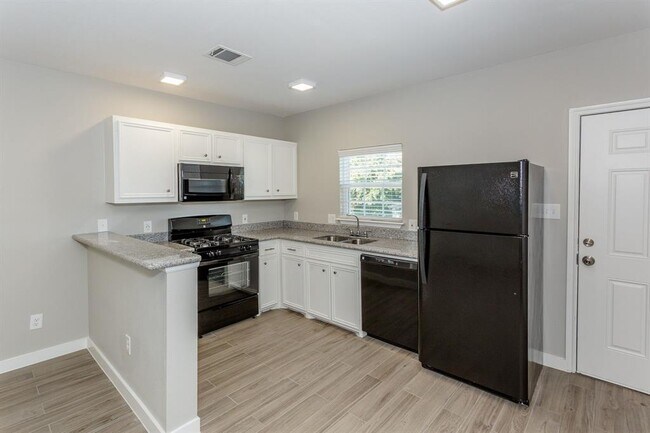 203 N Milby St-Unit -3 in Houston, TX - Building Photo - Building Photo