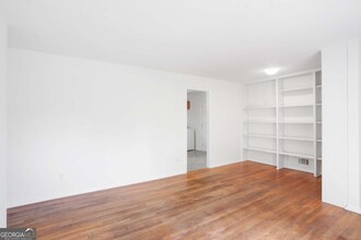 3075 Stratford Arms Dr in Chamblee, GA - Building Photo - Building Photo