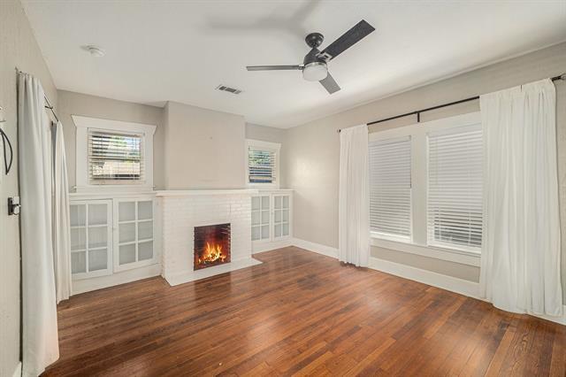 1319 S Henderson St in Fort Worth, TX - Building Photo - Building Photo