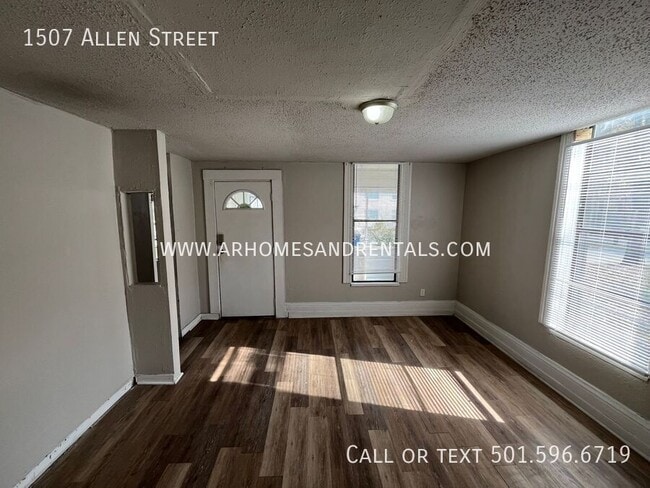 1507 Allen St in North Little Rock, AR - Building Photo - Building Photo