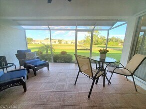 992 Marblehead Dr in Naples, FL - Foto de edificio - Building Photo