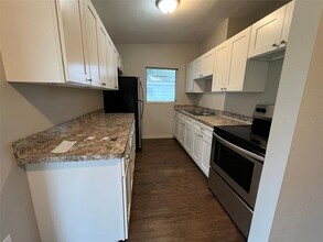 2513 Elkcam Blvd in Port Charlotte, FL - Building Photo - Building Photo