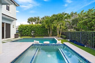 117 Bonnette Hunt Clb Ln in Palm Beach Gardens, FL - Building Photo - Building Photo