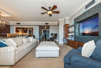 3501 N Ocean Dr in Hollywood, FL - Foto de edificio - Building Photo