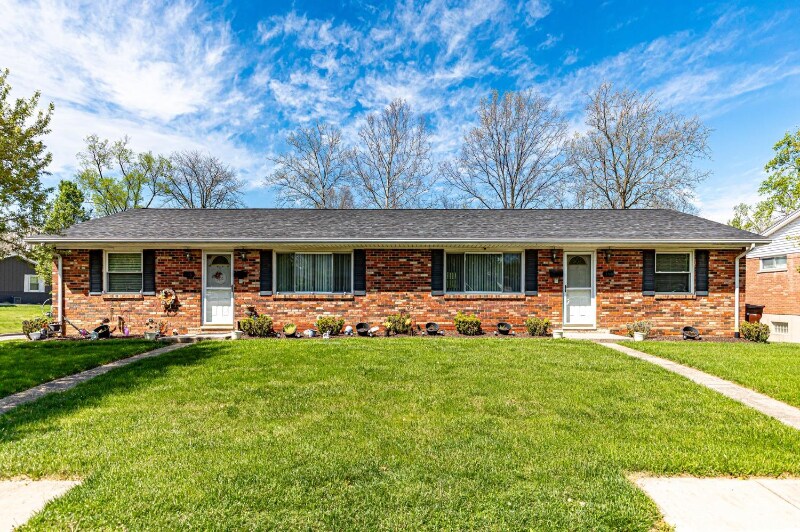 356 Schnebelt St, Unit 1 in Greendale, IN - Building Photo