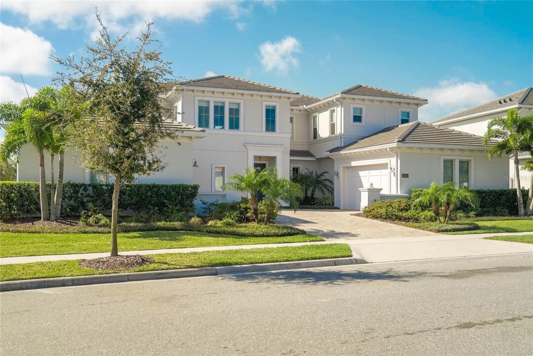 15614 Panther Lake Dr in Winter Garden, FL - Building Photo