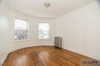 7250 S Yale Ave in Chicago, IL - Building Photo - Building Photo