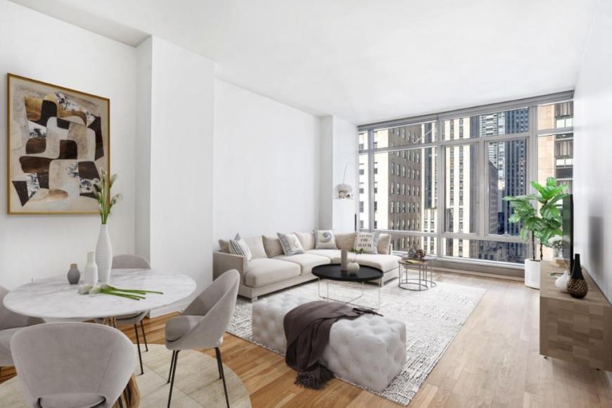 18 W 48th St in New York, NY - Building Photo