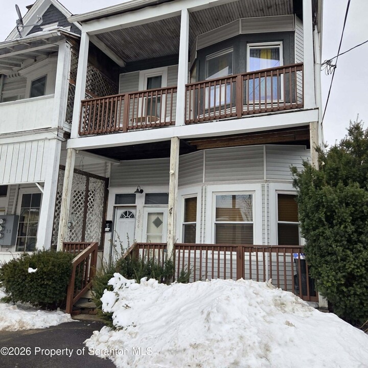 1606 Dickson Ave in Scranton, PA - Building Photo