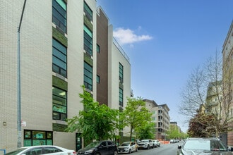 418 Keap St in Brooklyn, NY - Building Photo - Building Photo
