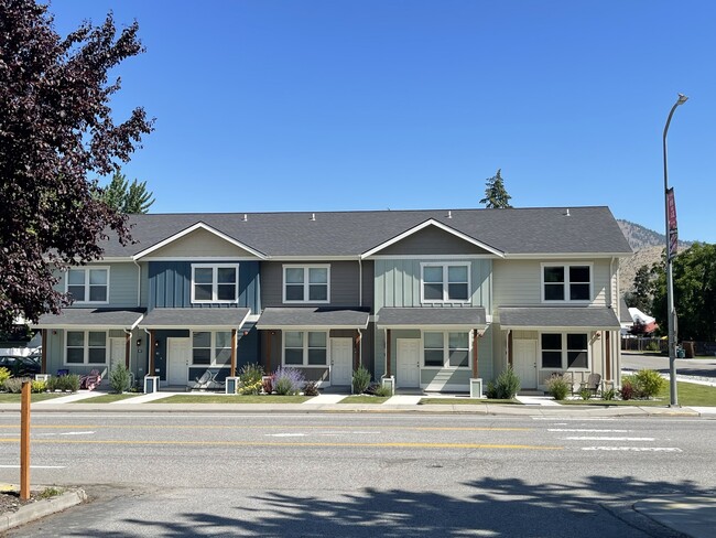 property at 430 S 2nd St