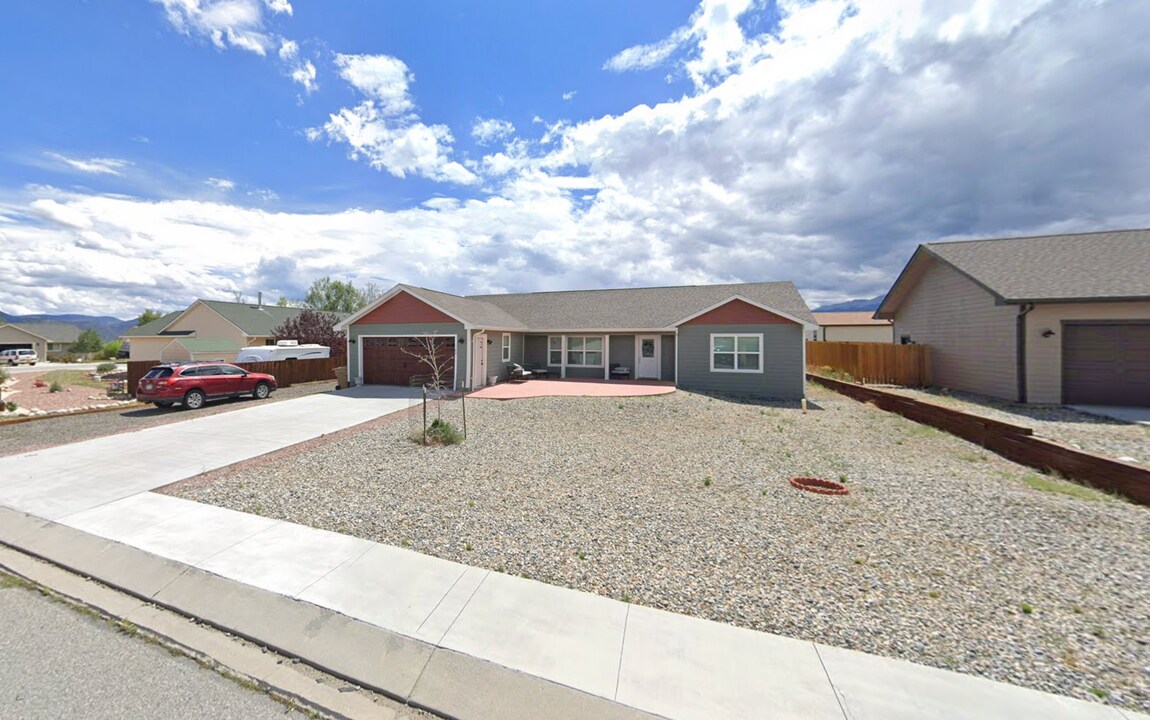 106 Raven Way in Buena Vista, CO - Building Photo