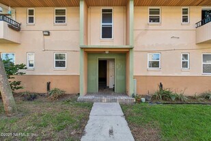 226 16th St N in Jacksonville Beach, FL - Building Photo