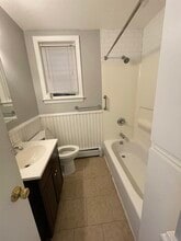 78 W 6th St in Bayonne, NJ - Building Photo - Building Photo