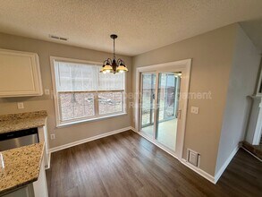 110 Ridge Lake Dr in Apex, NC - Building Photo - Building Photo