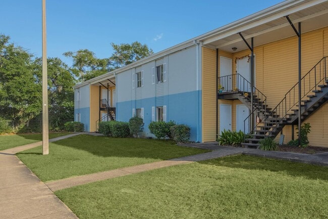 Sandstones Apartments