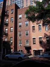 243 E 33rd St in New York, NY - Building Photo - Building Photo