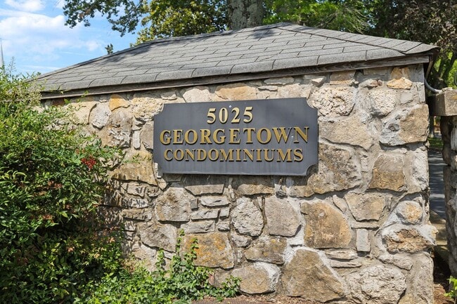property at 5025 Hillsboro Pike