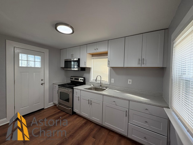 property at 2918 Ulman Ave