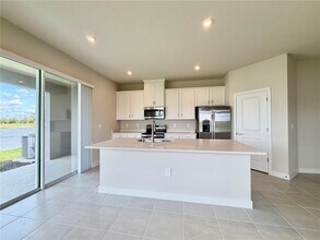 12378 Amber Crk Cir in Lakewood Ranch, FL - Building Photo - Building Photo