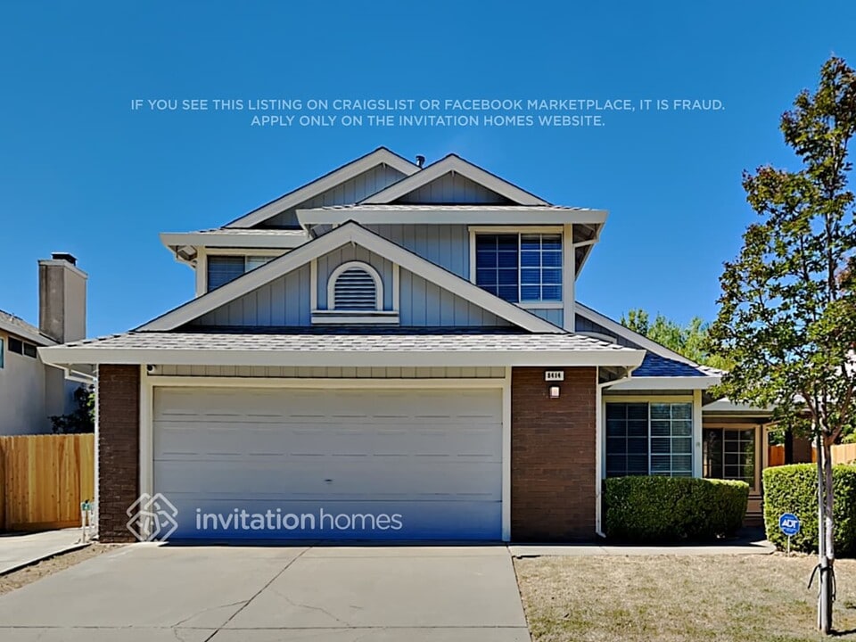 8414 Cassatt Way in Sacramento, CA - Building Photo