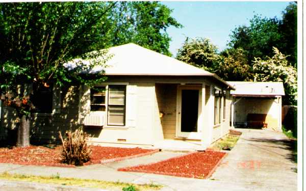 1430 Monroe St in Santa Rosa, CA - Building Photo - Building Photo