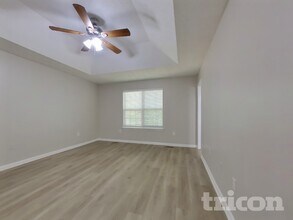 2211 Ashton Dr in Villa Rica, GA - Foto de edificio - Building Photo