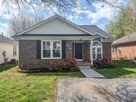 1635 Pleasant Way in Bowling Green, KY - Building Photo