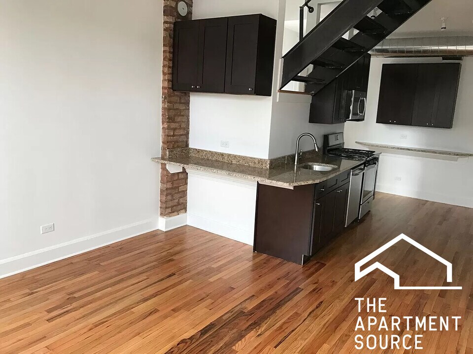1643 S Throop St in Chicago, IL - Building Photo