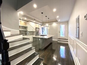 209 Green St in Cambridge, MA - Building Photo - Building Photo