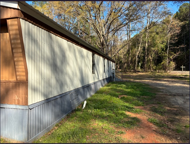 1582 Riverside Rd in Lancaster, SC - Building Photo - Building Photo