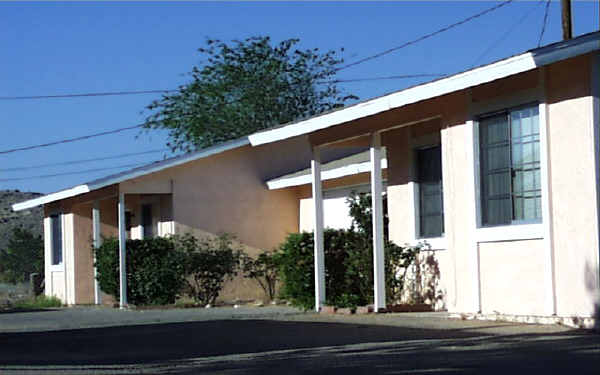 20425 Rimrock Rd in Apple Valley, CA - Building Photo - Building Photo