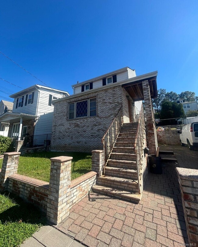 property at 168 King Ave