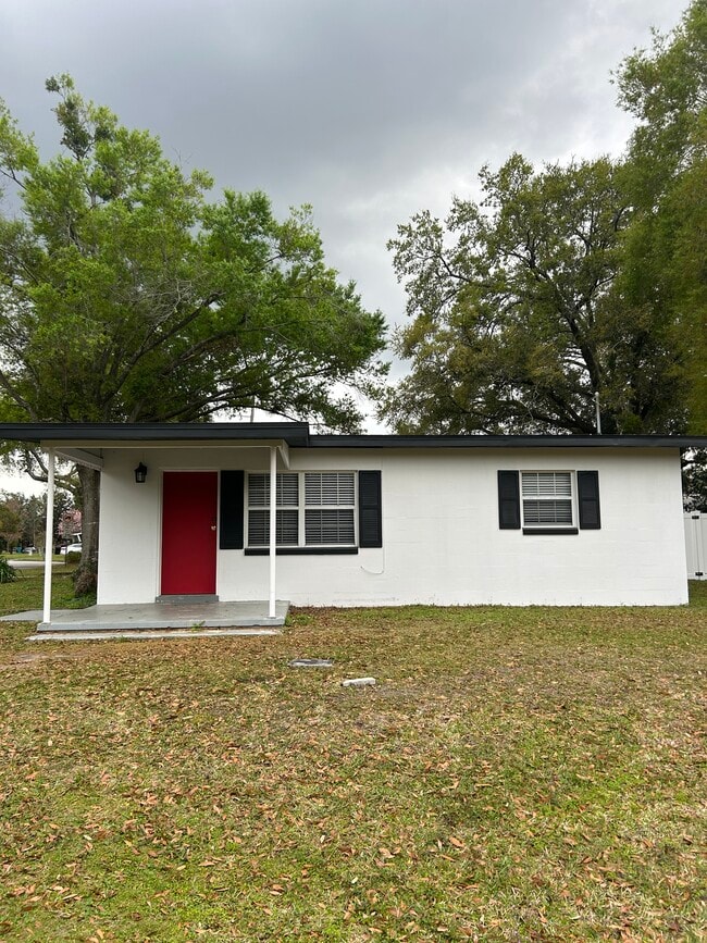 property at 3632 Grant Blvd