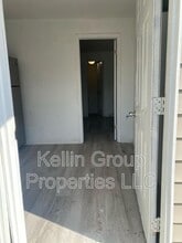 5701 Middlesex Dr in Tampa, FL - Building Photo - Building Photo