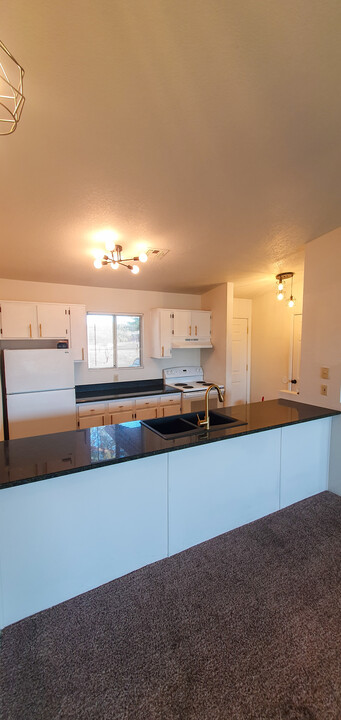 4100 E Mission Ln, Unit B in Cottonwood, AZ - Foto de edificio