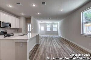 10523 Rosemont Pass in San Antonio, TX - Foto de edificio - Building Photo