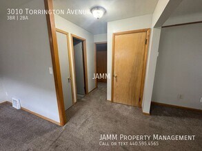 3010 Torrington Ave in Parma, OH - Building Photo - Building Photo