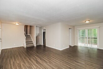 4676 Pueblo Dr SW in Atlanta, GA - Building Photo - Building Photo