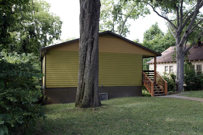 1308 Caldwell Ave in Nashville, TN - Building Photo - Building Photo