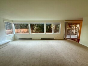 2225-2229 W Raye St in Seattle, WA - Foto de edificio - Building Photo